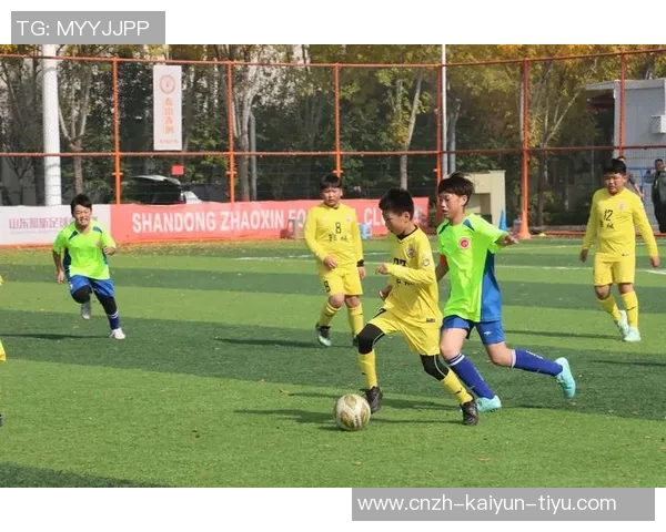 精彩八人制足球比赛视频集锦尽显团队协作与个人技巧的完美结合